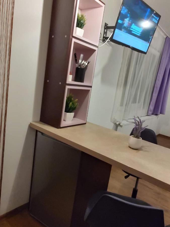 Apartamento Garsoniera Dania&Petru 1 Tîrgu Ocna Exterior foto